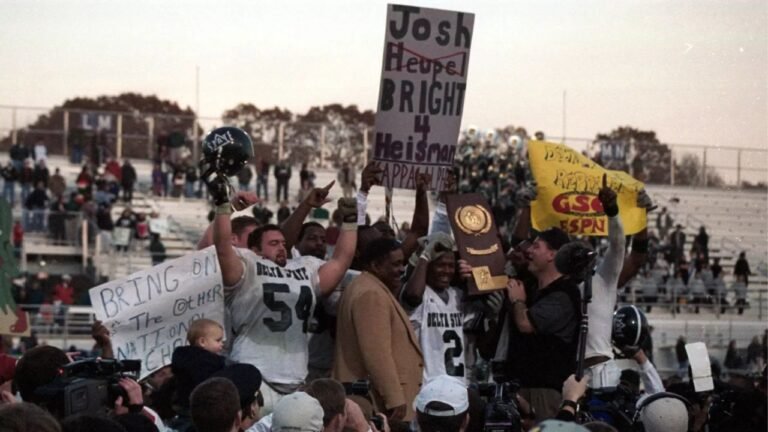 DSU’s 2000 National Championship Team Reunites After Years