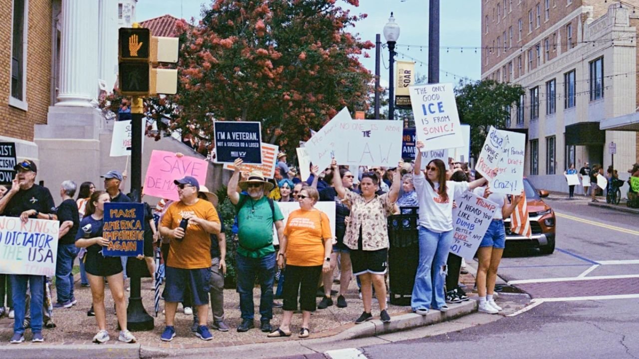 Mississippians Plan ‘No Kings’ Rallies in Eight Cities to Protest Trump This Saturday