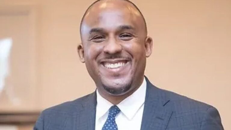 Scott Colom Raises $600K in 27 Days, According to Senate Race Memo