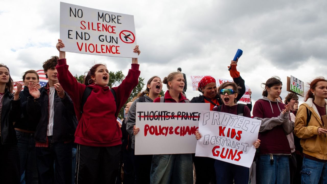 Waynesboro Students Commit to Ending Gun Violence